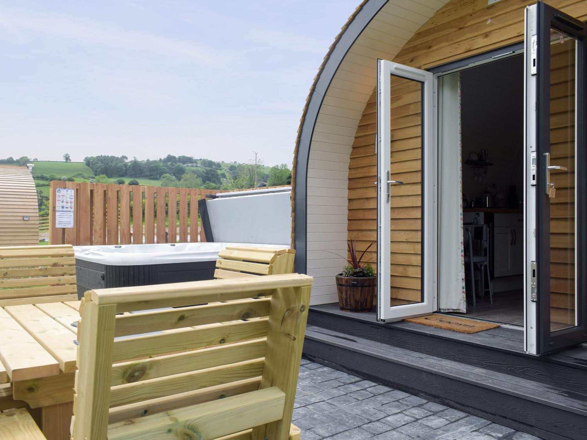 Efyrnwy Pod Vip Villa Llanfyllin Eksteriør billede